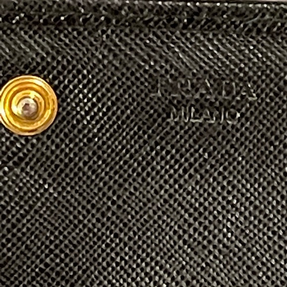 PRADA LEATHER WALLET✨ “2000’s” - Picture 5 of 7